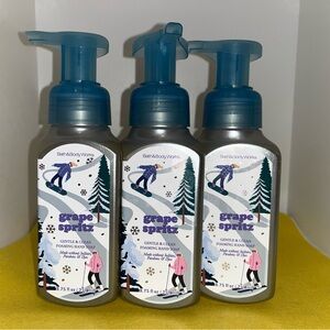 3 Grape Spritz Bath & Body Works Gentle Foaming Hand Soap 8.75 fl oz
